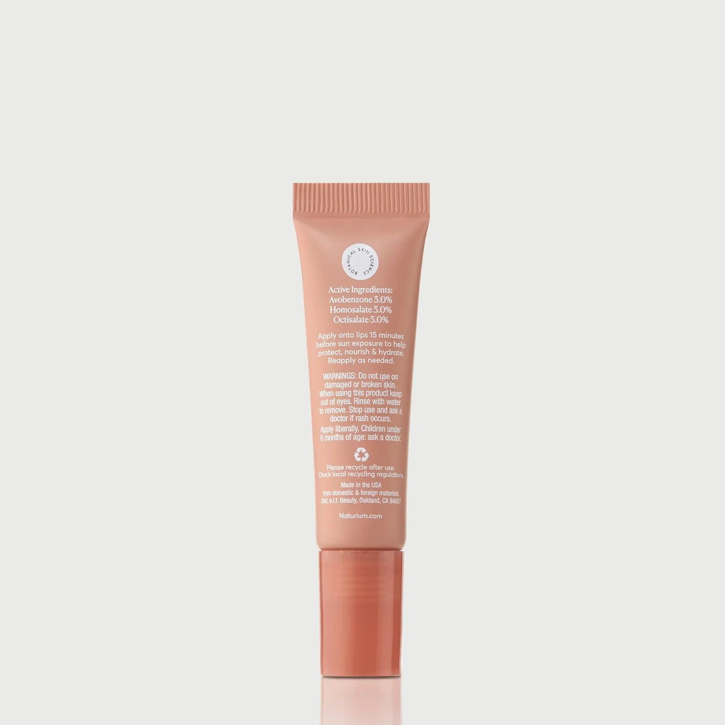 phyto-glow-lip-balm-spf-45-getaway-r5 NATR-10126_PhytoGlow_SPF_Getaway_primary_capon_back_bonebkgd_1.webp