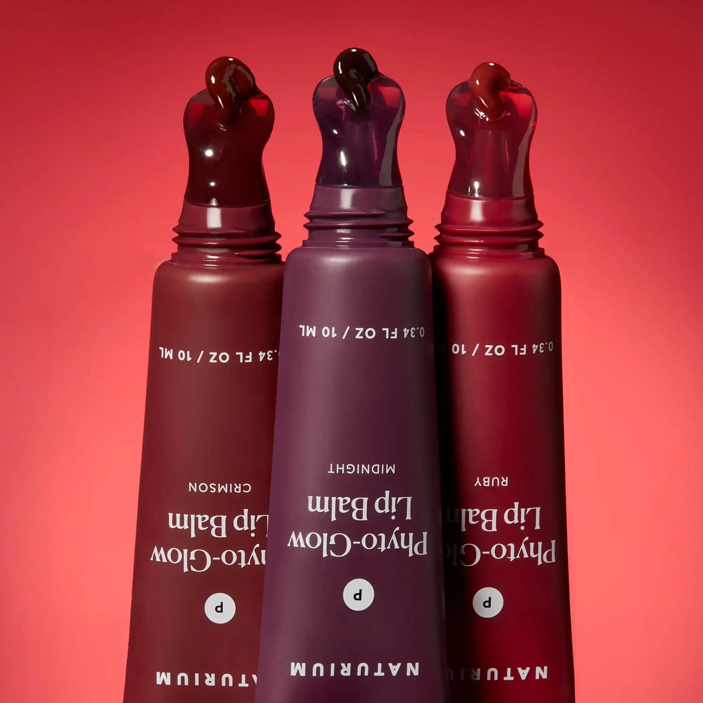 phyto-glow-lip-balm-crimson-f5 phytoglow-moody_6357-crop_1_e73a7054-8061-4f72-8a58-c0111f6fcffa.webp