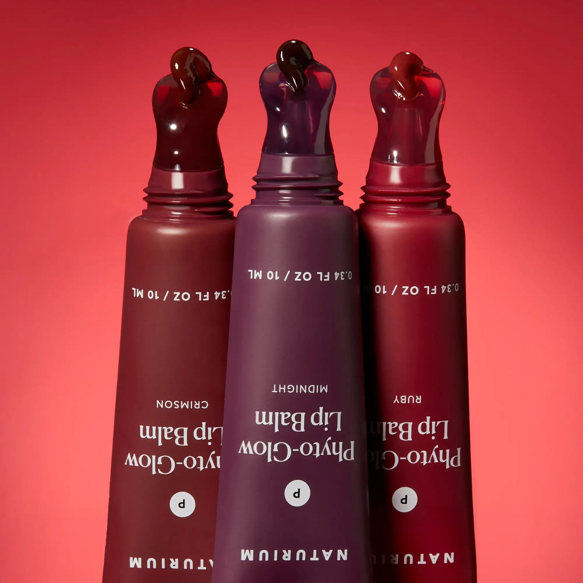 phyto-glow-lip-balm-crimson-f5 phytoglow-moody_6357-crop_1_e73a7054-8061-4f72-8a58-c0111f6fcffa.webp